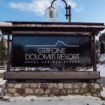 Grifone Dolomiti אראבה