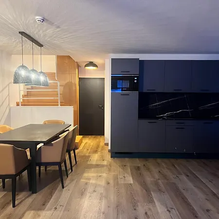 Grifone Dolomiti 4* 阿拉巴