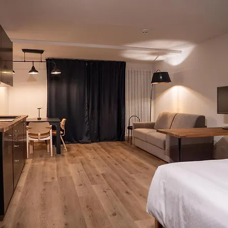 Grifone Dolomiti Hotel